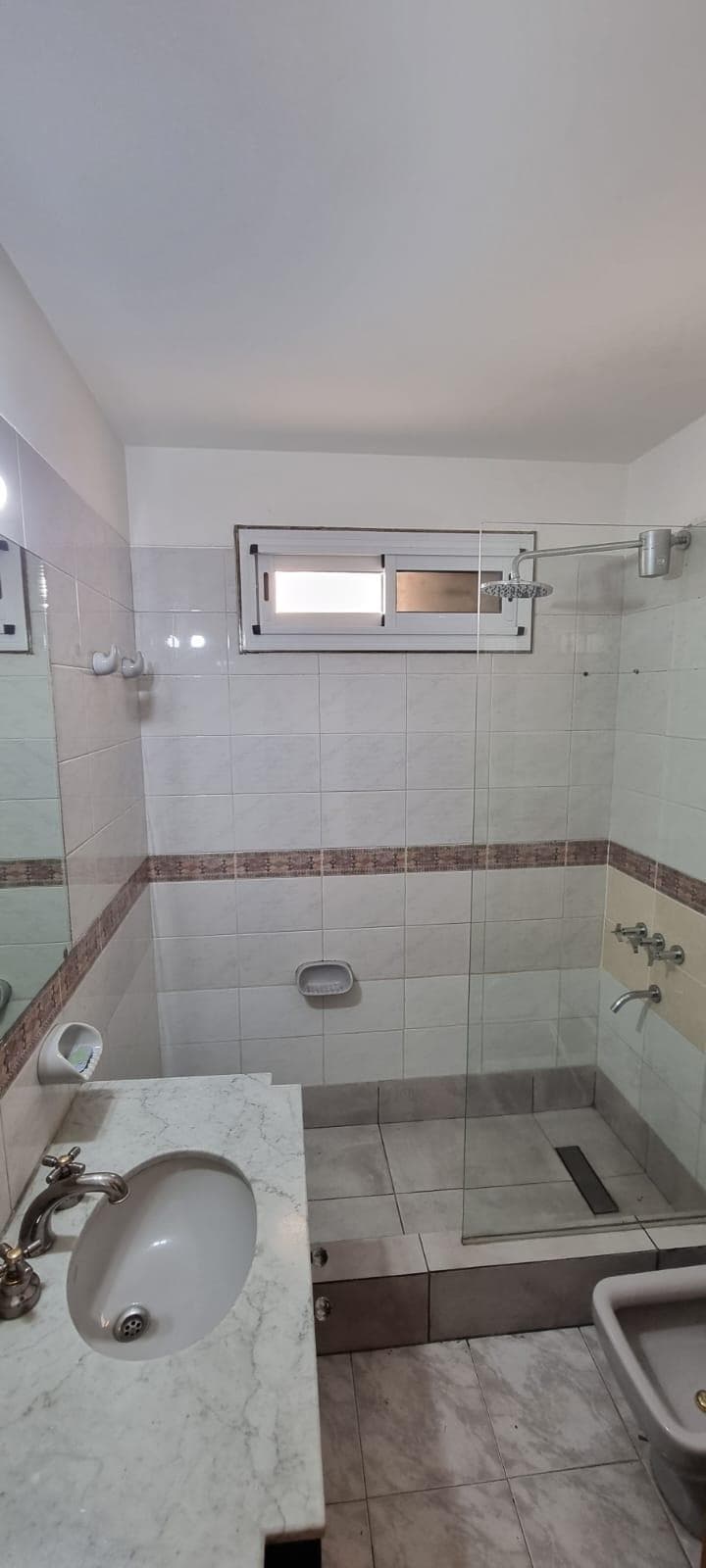 Semipiso 4 ambientes con cochera y terraza — foto 9