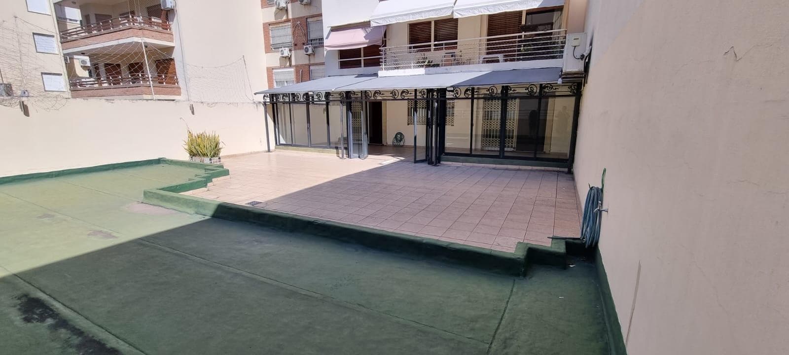Semipiso 4 ambientes con cochera y terraza — foto 13