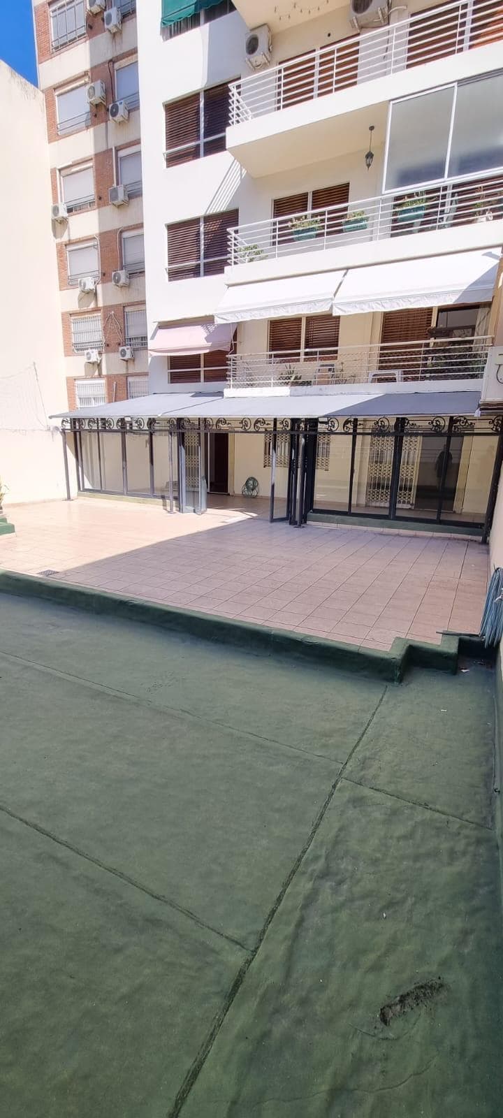 Semipiso 4 ambientes con cochera y terraza — foto 15