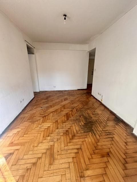 2 ambientes con balcón — foto 4